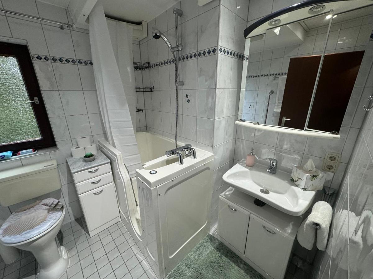 Schoenes, Friedliches Zimmer Daire Augsburg Dış mekan fotoğraf